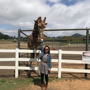 Meet your Posher, Eva